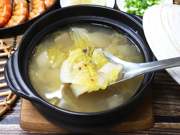 台灣紅高粱自然發酵酸白菜湯底